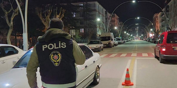 Karaman’da 13 aranan şahıs yakalandı